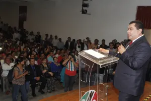 Revienta Zavala acuerdo de unidad en el PRI; no firmó el pacto de Manlio