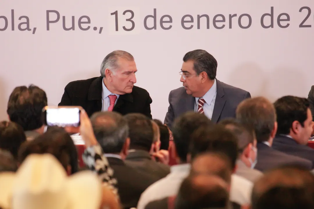 Sergio Salomón Céspedes Peregrina y Adán Augusto López Hernández