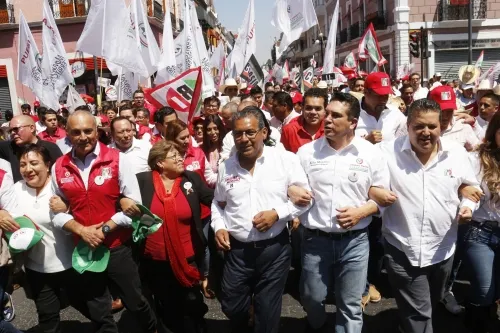 Cierre de campaña de Merino fue el inicio de campaña en Puebla de gobernador de Campeche