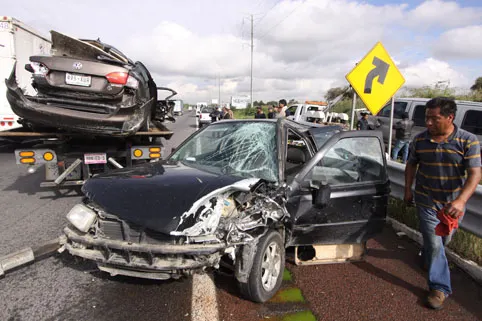 Un muerto y cinco lesionados por carreterazo en la Puebla-México
