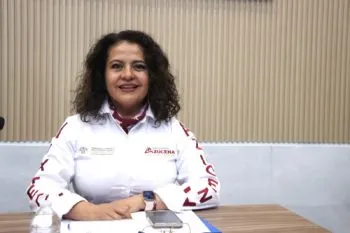 Diputada Azucena Rosas promueve exhortos para implementar protocolos de revisión de mochilas y prevención de riesgos en escuelas