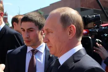 Rusia apoyará económicamente a estudiantes de las zonas ocupadas en Ucrania
