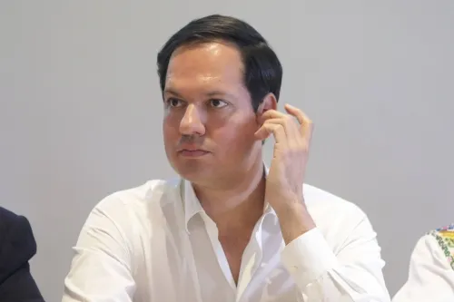 Exigen a Cárdenas que deje de ensuciar la elección y se ponga a presentar propuestas