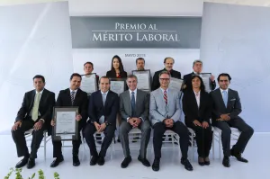 Ayuntamiento entrega Premio al Mérito Laboral