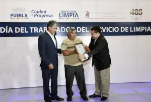 Ayuntamiento reconoce labor de trabajadores del Servicio de Limpia