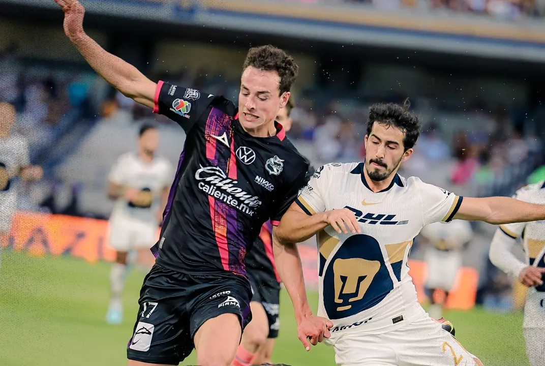 Aaron Ramsey debuta con Pumas en empate sin goles ante Puebla en el Apertura 2025