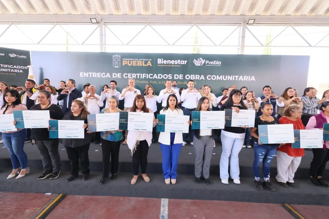 Gob Pue Entrega Certificados Obra Comunitaria