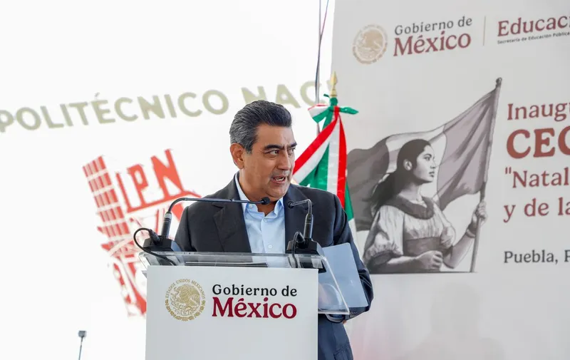 sergio-salomon-cespedes-peregrina