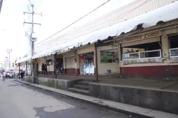 Renegocian Ayuntamiento y SEDATU rehabilitación de mercado Amalucan