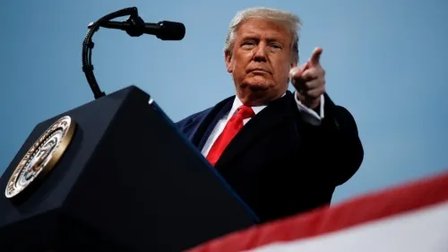 Sobrina demanda a Donald Trump y a su familia por fraude