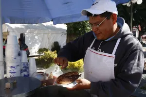Costos pegarán a tamaleros para el Día de la Candelaria Mariano Saloma