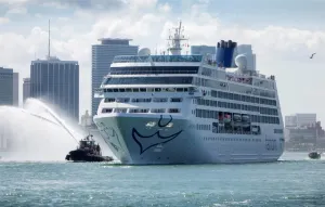 Crucero Adonia regresa a EU tras histórico viaje a Cuba