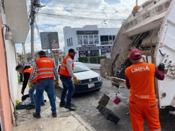 Recolección de basura en Puebla capital se realizará en horarios habituales durante temporada de Día de Muertos