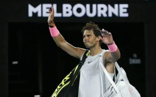 Rafael Nadal se retira del Abierto de Australia por lesión