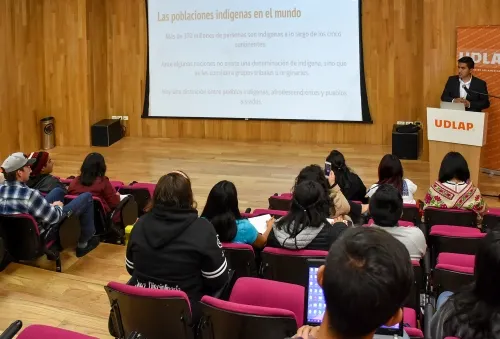 Los jóvenes indígenas refrendan su compromiso con la conservación de sus lenguas y culturas