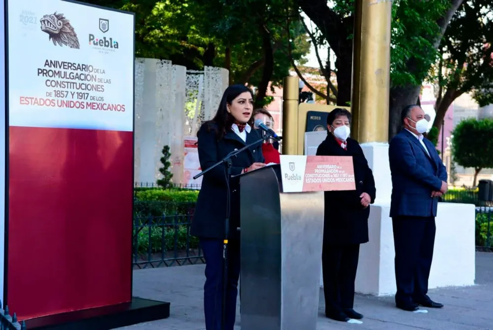 Conmemora Ayuntamiento de Puebla el aniversario de la promulgación de las constituciones de 1857 y 1917 