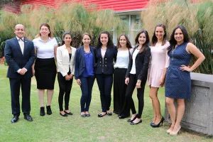 Obtienen certificación estudiantes de la Ibero Puebla
