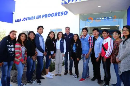 Dinorah López y Tony Gali inauguraron la Casa Jóvenes en Progreso