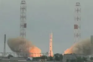 Investigarán falla en lanzamiento de satélite Centenario
