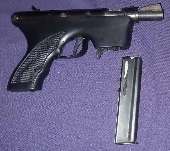 Detuvo ssc a hombre en posesión ilegal de arma de fuego