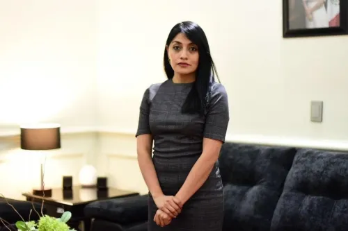 Dan voto de confianza a secretaria de Economía municipal