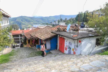 Por inseguridad en la Sierra Negra de Puebla al menos 10 familias fueron desplazadas de sus hogares