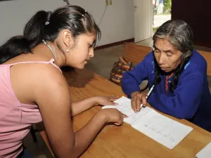 Casi 20% de la población indígena en México es analfabeta