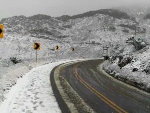 Se congela medio país: prevén nevadas en 2 entidades y heladas en 16