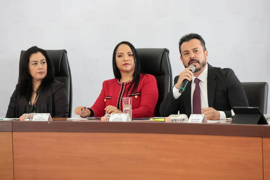 Carmen Rosana Estrada Lizeth Sanchez Jose Luis Garcia Parra