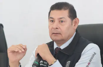 Alejandro Armenta pedirá a la Fiscalía informar a partidos sobre aspirantes con presuntos delitos