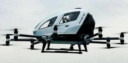 Realizan el primer vuelo de un taxi dron con pasajeros a bordo