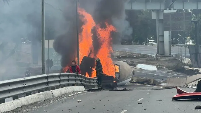 Ya son 8, las personas fallecidas por la explosión de una pipa de gas LP en Iztapalapa