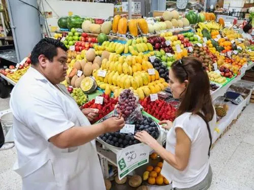 Incrementa 16.8% confianza del consumidor en agosto
