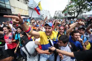 Sube a 28 número de muertos en Venezuela por manifestaciones contra Maduro