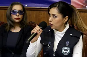 Asume hija de Pedro Díaz liderazgo del Consejo Taxista