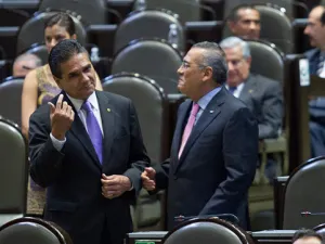 Recibe Congreso propuesta presidencial para volver fiscalía a la PGR