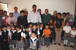Comuna habilita aulas de medios con apoyo de Únete