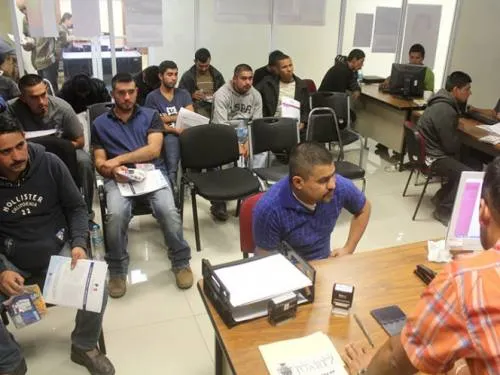Enfrentan 142 mil mexicanos procesos de deportación en EU