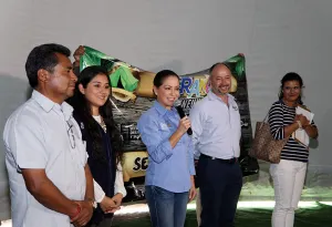 Dinorah López de Gali fortalece la unión familiar