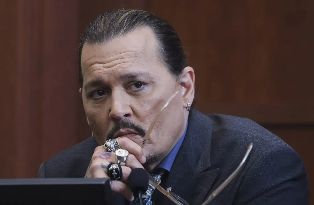 Johnny Depp podría renunciar a los 10 millones de dólares que le debe Amber Heard