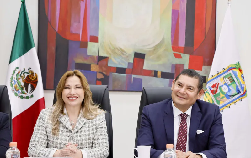 Empresarios socialmente responsables se suman al Patronato SEDIF