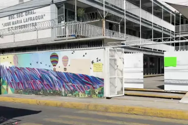 Destituyen a director de una secundaria en San Pedro Cholula por acoso sexual