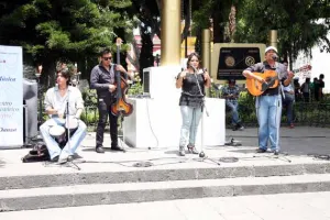 Presenta ayuntamiento Eventos Musicales en el Zócalo