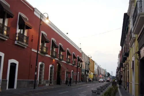 Se paralizará el comercio del primer cuadro, si todas las mujeres se unen al paro nacional