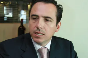 PRI tiene que ir limpiando la casa de traidores: Fernández del Campo