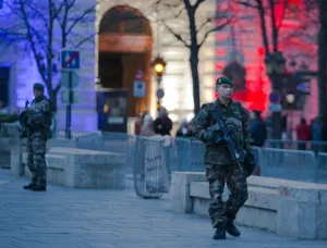 Sepultan a agresor de Bataclan en París