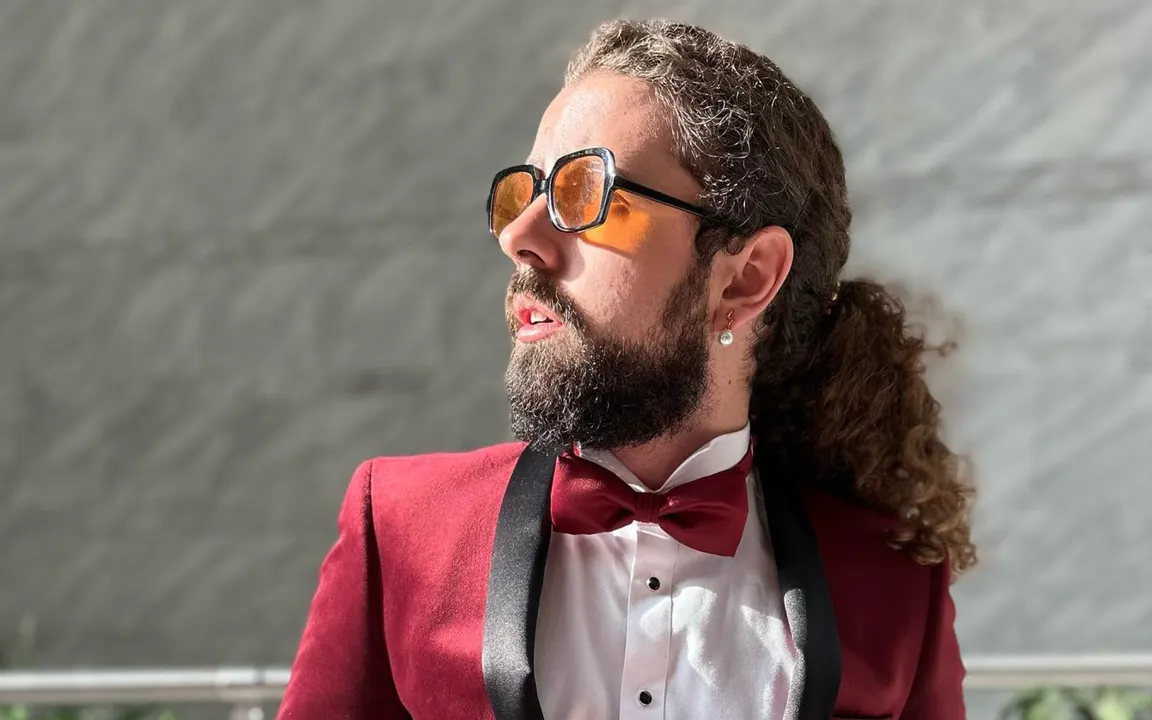 Javier Ibarreche rechaza ver documental de Claudia Sheinbaum