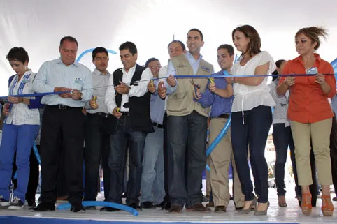 Inauguran en Puebla casa de campaña de JVM