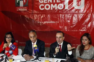 Diputados PRI se enfrentan por asignación de PEF 2016 para Puebla