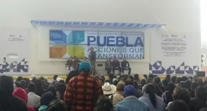 Gobierno entrega  viviendas a damnificados de Earl